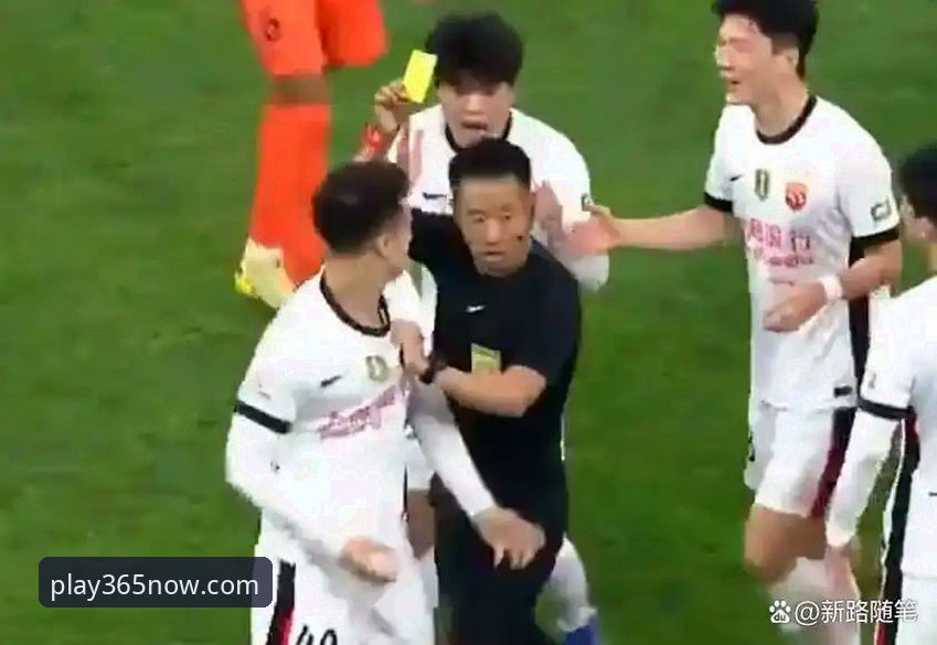 青岛海牛3-1爆冷击败上海海港：bet365体育新手观赛操作教程